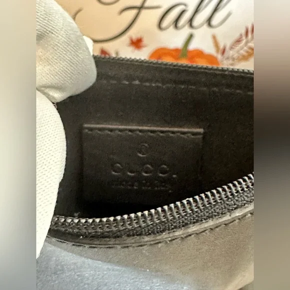 Gucci 101920 Black Leather Shopper Tote w/ Attached Zip Pouch - Picture 13 of 16